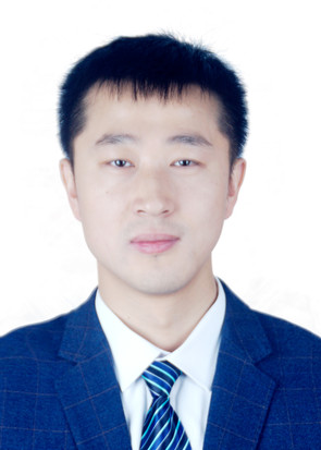 f91e7b1b4a1e4ac5aa4af78767e4434d.jpg 个人照片-1寸照片.jpg