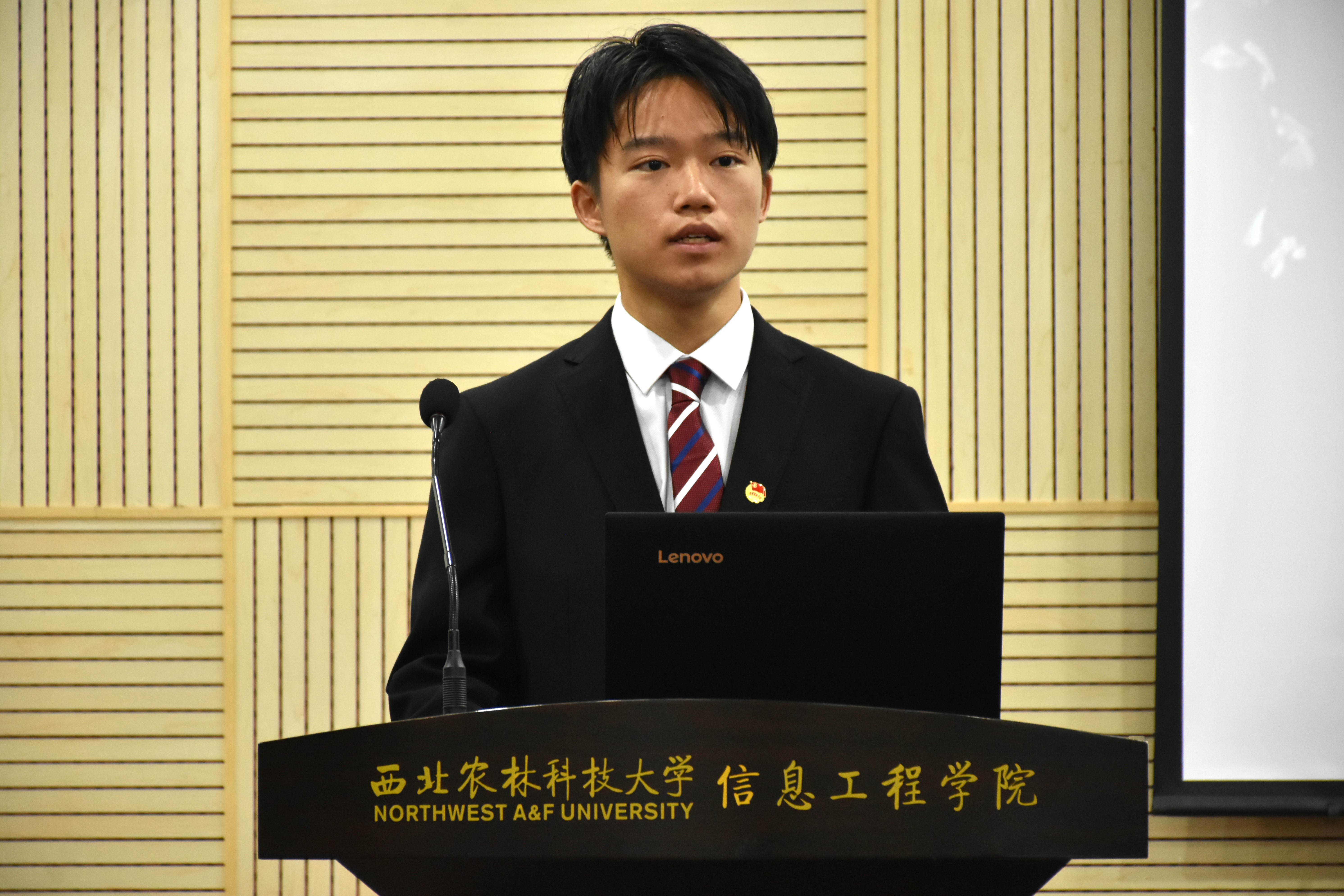 1f0ac13e52184356806d2cb116963ffb.jpg 1f0ac13e52184356806d2cb116963ffb.jpg