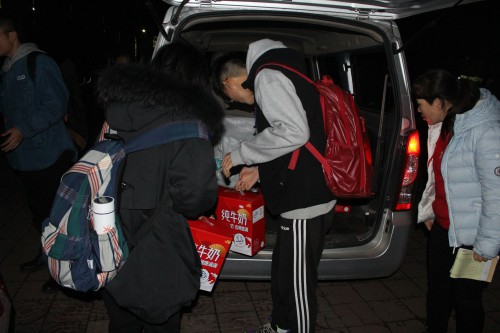 ef58649db98f4523870a8149cbd73fa9.jpg 领取补给.JPG