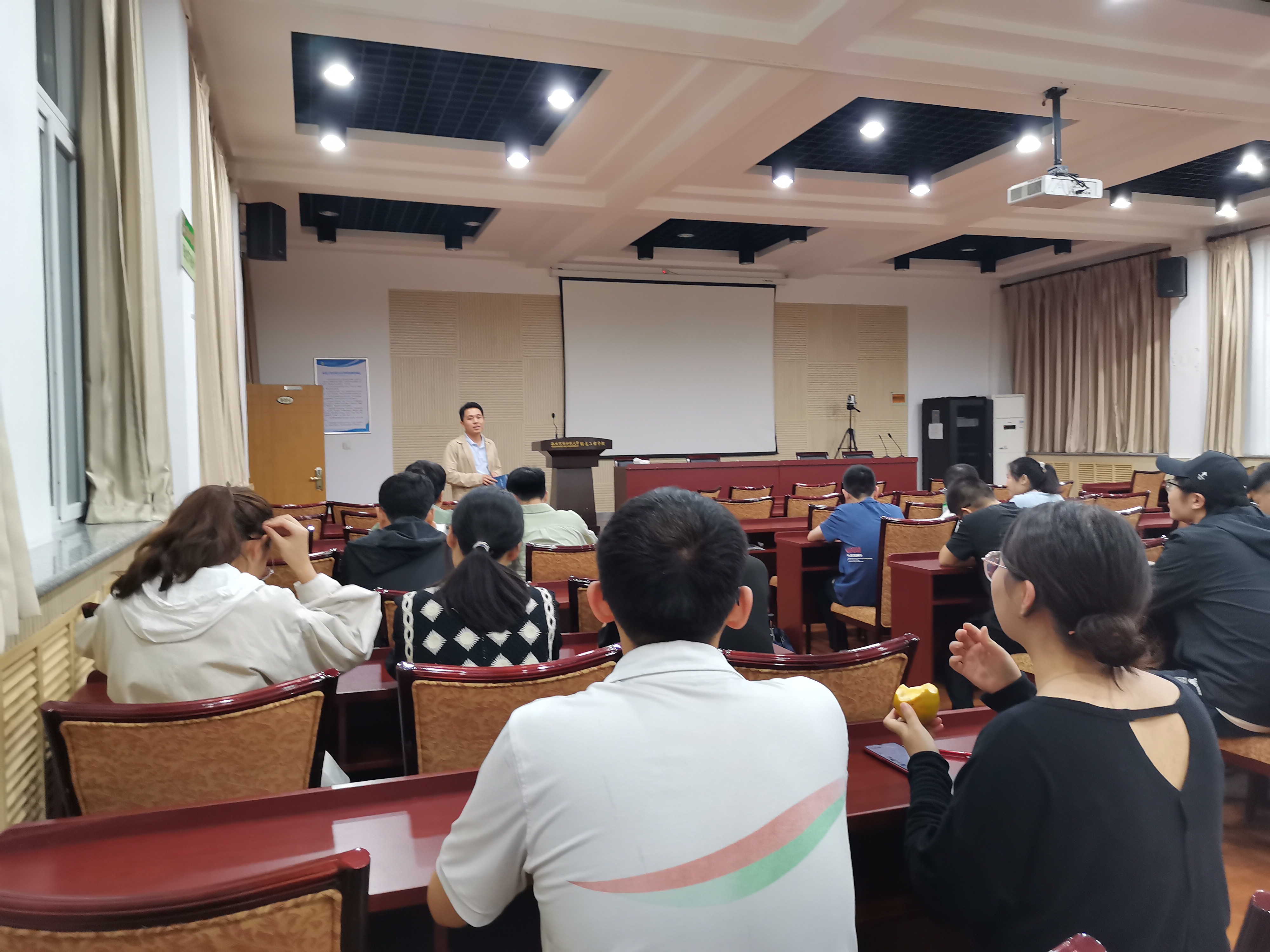 fbc15cbcf4c64ff0b2045b6093d12eb3.jpg fbc15cbcf4c64ff0b2045b6093d12eb3.jpg